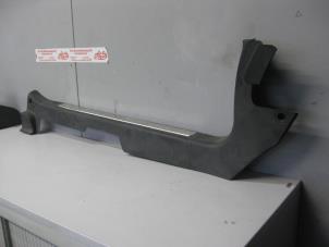 Used Step insert, left Fiat 500 (312) 1.2 69 Price on request offered by de Graaf autodemontage B.V.