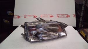 New Headlight, right Fiat Punto Price on request offered by de Graaf autodemontage B.V.