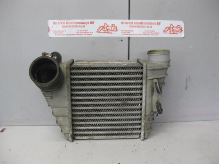 Usados Intercooler Audi A3 (8L1) 1.8 20V Turbo Precio de solicitud ofrecido por de Graaf autodemontage B.V.