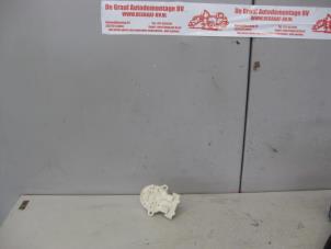 Used Ignition switch contact block Toyota Yaris Verso (P2) 1.3 16V Price on request offered by de Graaf autodemontage B.V.