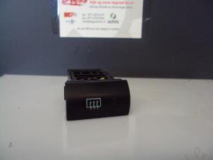 Used Rear window heating switch Kia Picanto Price on request offered by de Graaf autodemontage B.V.