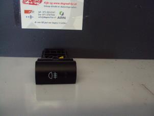 Used Fog light switch Kia Picanto Price on request offered by de Graaf autodemontage B.V.