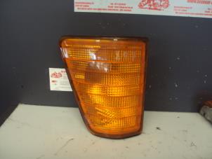 Used Indicator, right Mercedes 207 - 410 Price on request offered by de Graaf autodemontage B.V.