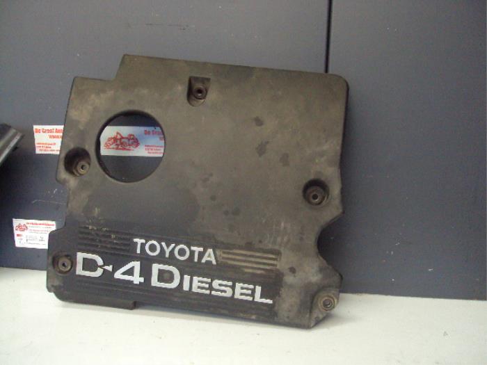 Used Engine cover Toyota Avensis Verso Price on request offered by de Graaf autodemontage B.V.