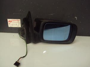 Used Wing mirror, right BMW 3 serie Touring (E46/3) 318i 16V Price on request offered by de Graaf autodemontage B.V.