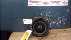 Used Heating and ventilation fan motor Opel Sintra 2.2i GLS,CD 16V Price on request offered by de Graaf autodemontage B.V.