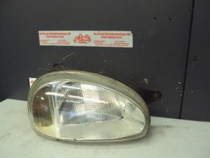 Used Headlight, right Opel Corsa B (73/78/79) 1.2i 16V Price on request offered by de Graaf autodemontage B.V.