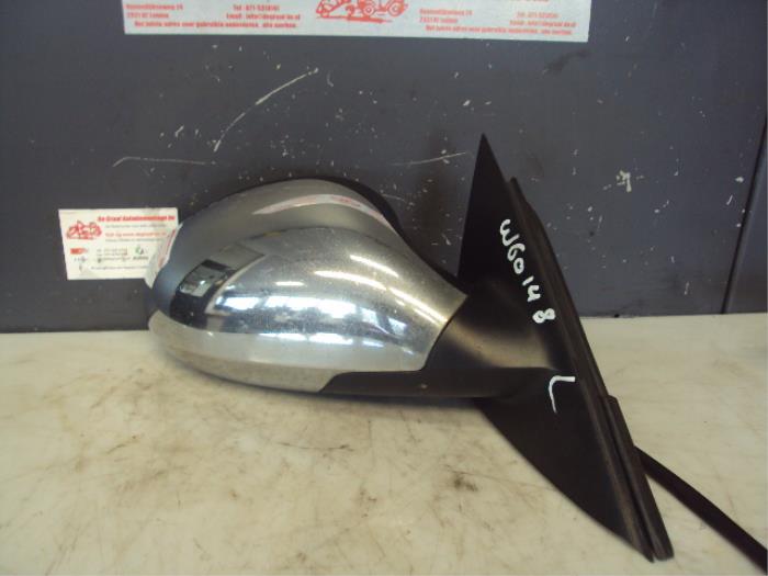 Wing mirror, right from a Seat Ibiza III (6L1) 1.4 16V 75 2002