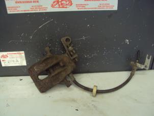 Used Rear brake calliper, right Alfa Romeo Spider Price on request offered by de Graaf autodemontage B.V.