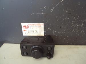 Used Light switch Opel Vectra C 1.8 16V Price on request offered by de Graaf autodemontage B.V.