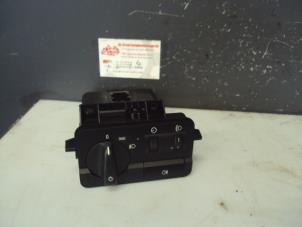 Used Light switch BMW 3 serie (E46/4) 316i 16V Price on request offered by de Graaf autodemontage B.V.