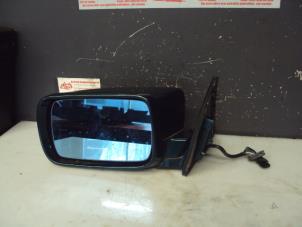 Used Wing mirror, left BMW 3 serie (E36/4) 316i Price on request offered by de Graaf autodemontage B.V.