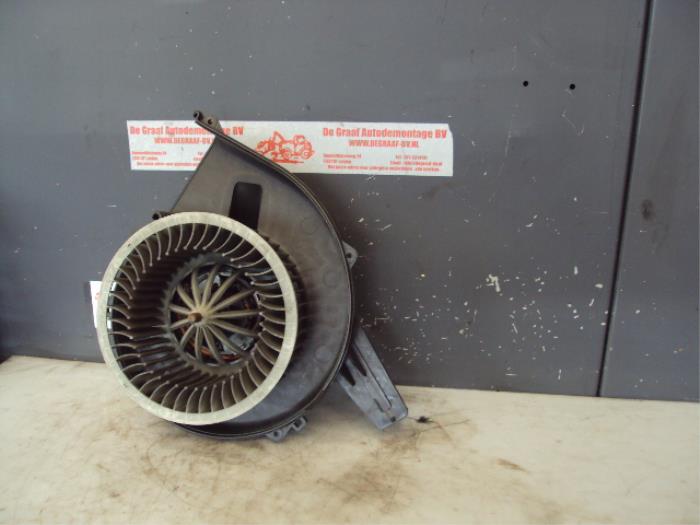 Motor de ventilador de calefactor de un Volkswagen Fox (5Z) 1.4 TDI 2005