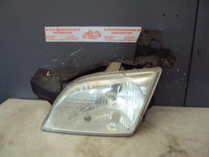 Used Headlight, left Chevrolet Trans Sport 3.4 V6 Price on request offered by de Graaf autodemontage B.V.
