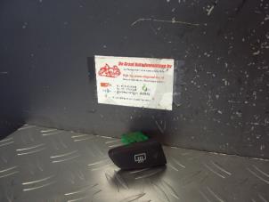 Usados Interruptor de calefactor luneta Toyota Aygo (B10) 1.0 12V VVT-i Precio de solicitud ofrecido por de Graaf autodemontage B.V.