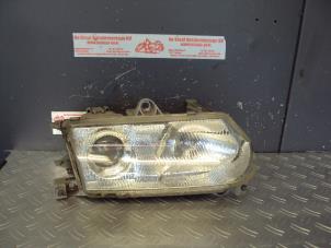 Used Headlight, right Alfa Romeo 145 (930A) 1.7 ie 16V Price on request offered by de Graaf autodemontage B.V.