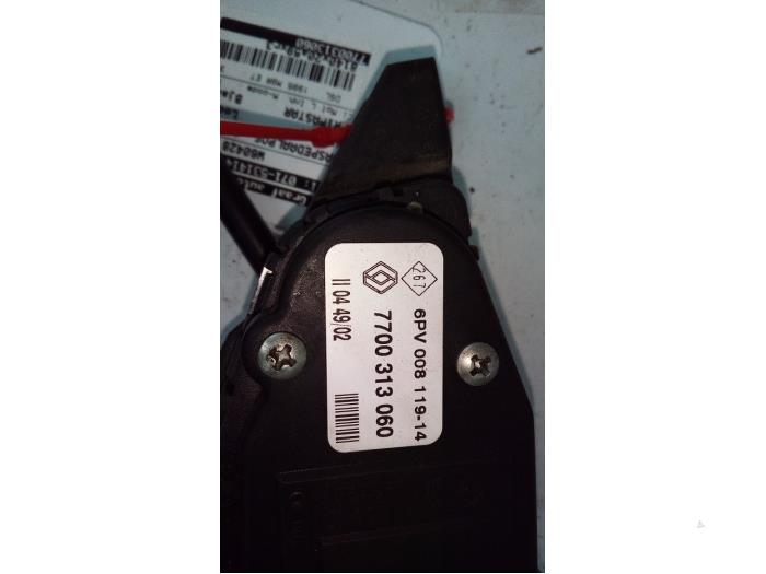 Gaspedalsensor från en Nissan Primastar 2.0 dCi 90 2007