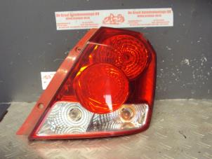 Używane Tylne swiatlo pozycyjne prawe Chevrolet Kalos (SF48) 1.2 Cena na żądanie oferowane przez de Graaf autodemontage B.V.