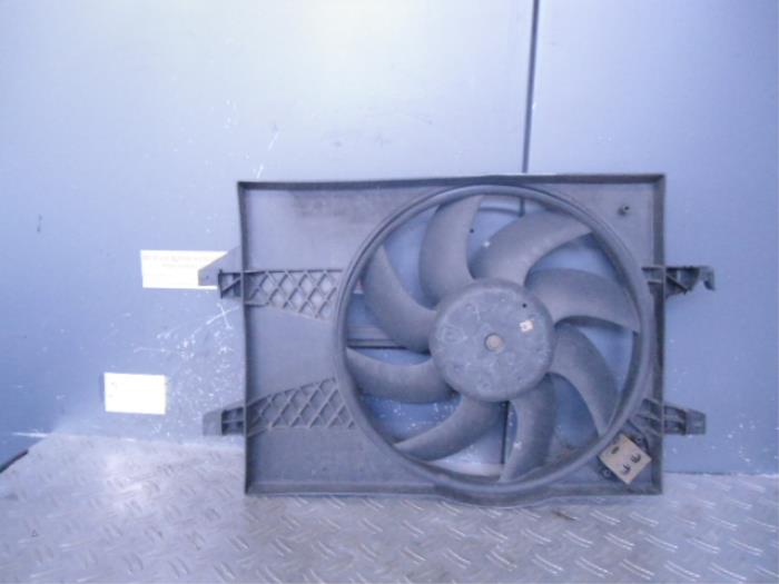 Fan motor from a Mazda 2 (NB/NC/ND/NE) 1.4 16V 2003