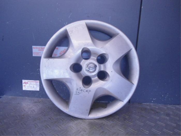 Używane Kolpak Nissan King Cab Cena na żądanie oferowane przez de Graaf autodemontage B.V.