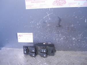 Used Multi-functional window switch Kia Rio (DC22/24) 1.3 Price on request offered by de Graaf autodemontage B.V.