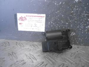 Used Heater valve motor Opel Astra Price on request offered by de Graaf autodemontage B.V.