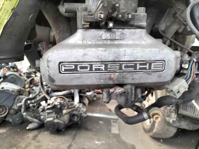 Używane Silnik Porsche 924 Cena € 750,00 Procedura marży oferowane przez de Graaf autodemontage B.V.