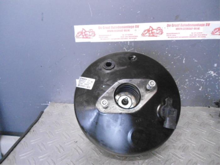 Usagé Servo frein Toyota Aygo (B40) Prix sur demande proposé par de Graaf autodemontage B.V.