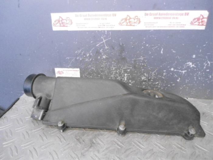 Gebrauchte Luftmassenmesser Mercedes C (W203) 2.2 C-200 CDI 16V Preis auf Anfrage angeboten von de Graaf autodemontage B.V.