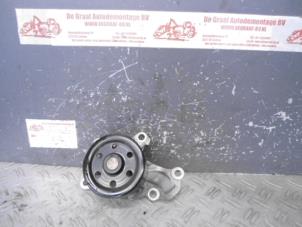 Used Water pump Toyota Aygo Price on request offered by de Graaf autodemontage B.V.