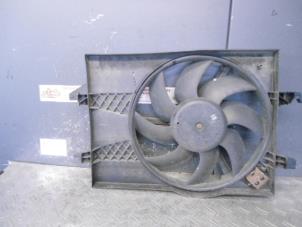 Used Fan motor Ford Fiesta 5 (JD/JH) 1.25 16V Price on request offered by de Graaf autodemontage B.V.