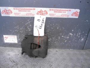 Used Front brake calliper, right Seat Ibiza IV (6J5) 1.2 12V Price on request offered by de Graaf autodemontage B.V.