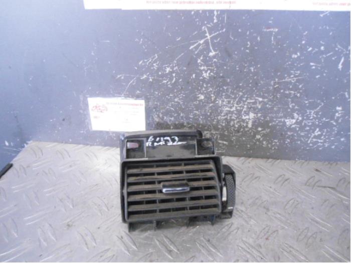 Dashboard vent from a Ford Transit 2.2 TDCi 16V 2010