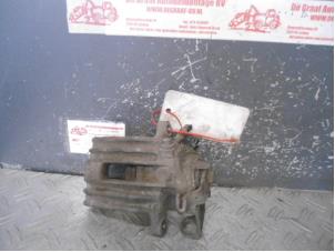 Used Rear brake calliper, left Volkswagen Golf III Cabrio (1E) 1.8 Price on request offered by de Graaf autodemontage B.V.