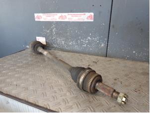 Used Drive shaft, rear right Hyundai Tucson (JM) 2.0 16V CVVT 4x4 Price on request offered by de Graaf autodemontage B.V.