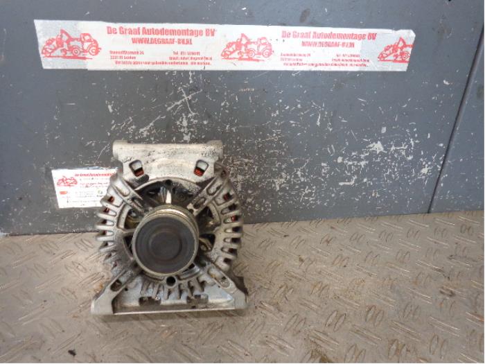 Usagé Dynamo Mercedes A (W169) 2.0 A-200 CDI 16V 3-Drs. Prix sur demande proposé par de Graaf autodemontage B.V.