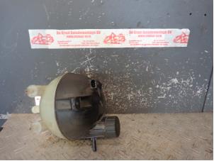 Used Expansion vessel Mercedes A (W169) 2.0 A-200 CDI 16V 3-Drs. Price on request offered by de Graaf autodemontage B.V.