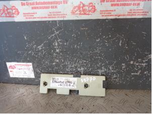 Used Antenna Amplifier BMW 3-Serie Price on request offered by de Graaf autodemontage B.V.