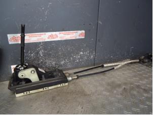 Used Gearbox mechanism Mini Mini Cooper S (R53) 1.6 16V Price on request offered by de Graaf autodemontage B.V.