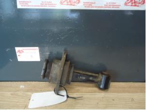Used Engine mount Kia Picanto (TA) 1.0 12V Price on request offered by de Graaf autodemontage B.V.