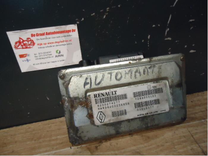 Used Automatic gearbox computer Renault Espace (JK) 3.5 V6 24V Phase II Price on request offered by de Graaf autodemontage B.V.