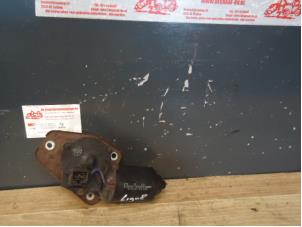 Used Front wiper motor Daihatsu Sirion/Storia (M1) 1.0 12V Price on request offered by de Graaf autodemontage B.V.