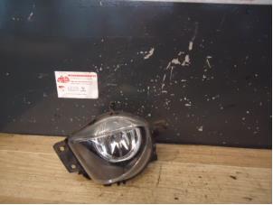 Used Fog light, front right BMW 3 serie Touring (E91) 318i 16V Price on request offered by de Graaf autodemontage B.V.