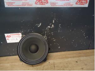 Used Speaker Alfa Romeo 159 (939AX) 2.2 JTS 16V Price on request offered by de Graaf autodemontage B.V.