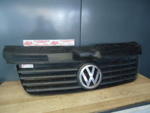 Used Grille Volkswagen Transporter T5 2.5 TDi Price € 30,00 Margin scheme offered by de Graaf autodemontage B.V.