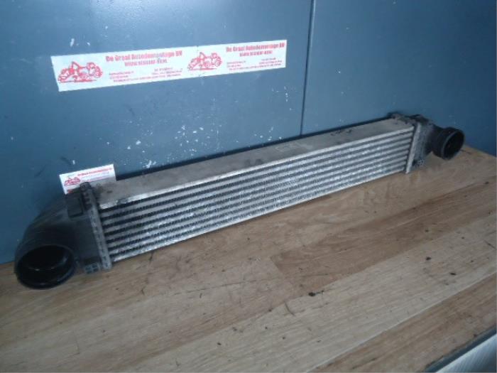 Usagé Intercooler Mercedes A-Klasse Prix € 35,00 Règlement à la marge proposé par de Graaf autodemontage B.V.