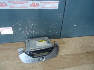 Used Radio CD player Suzuki Alto (GF) 1.0 12V Price € 45,00 Margin scheme offered by de Graaf autodemontage B.V.