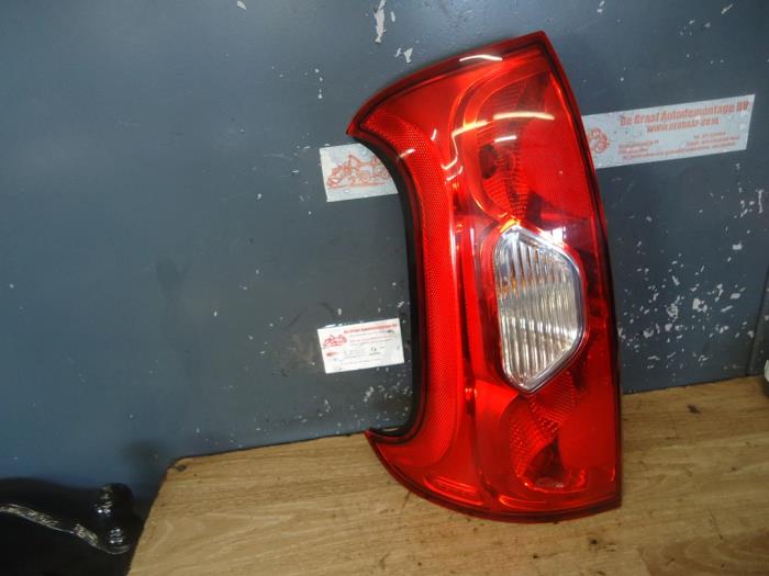 Taillight, left from a Fiat Panda (312) 1.2 69 2015