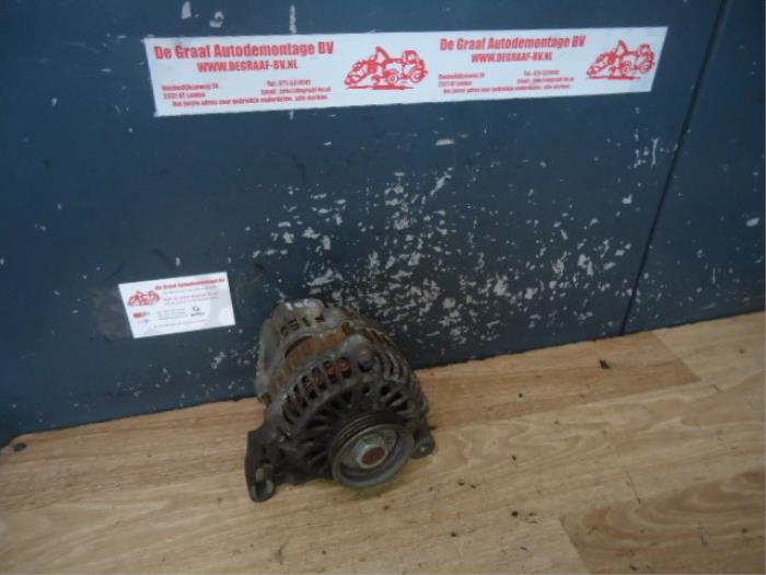 Used Dynamo Renault Clio II (BB/CB) 1.2 Price € 30,00 Margin scheme offered by de Graaf autodemontage B.V.