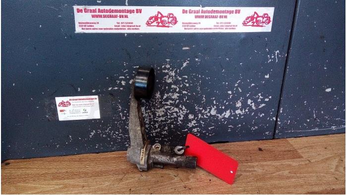 Usados Rodillo tensor correa múltiple Peugeot 207/207+ (WA/WC/WM) 1.6 16V VTRi Precio € 20,00 Norma de margen ofrecido por de Graaf autodemontage B.V.